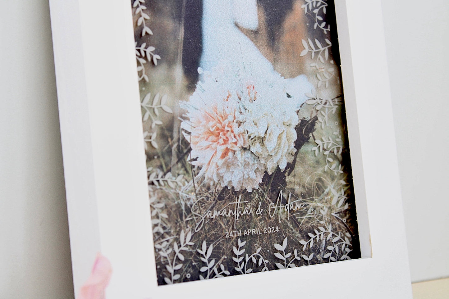 Personalised wedding frame gift | wood botanical picture frame | 5th wedding anniversary | personalised engagement photo gift | 6x4 7x5 8x10