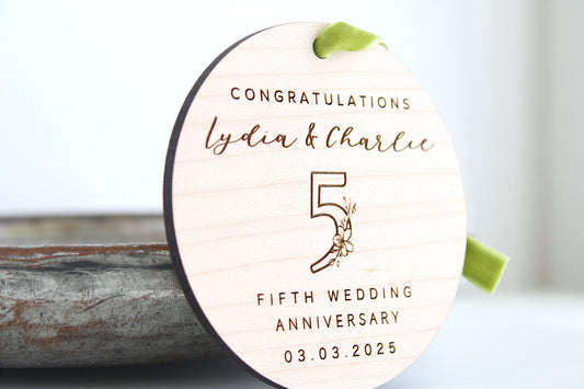 Personalised 5th Wedding Anniversary Ornament: Floral Engraved Keepsake