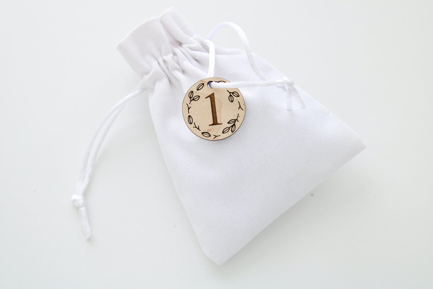 25 Advent tags, perfect for DIY advent calendars