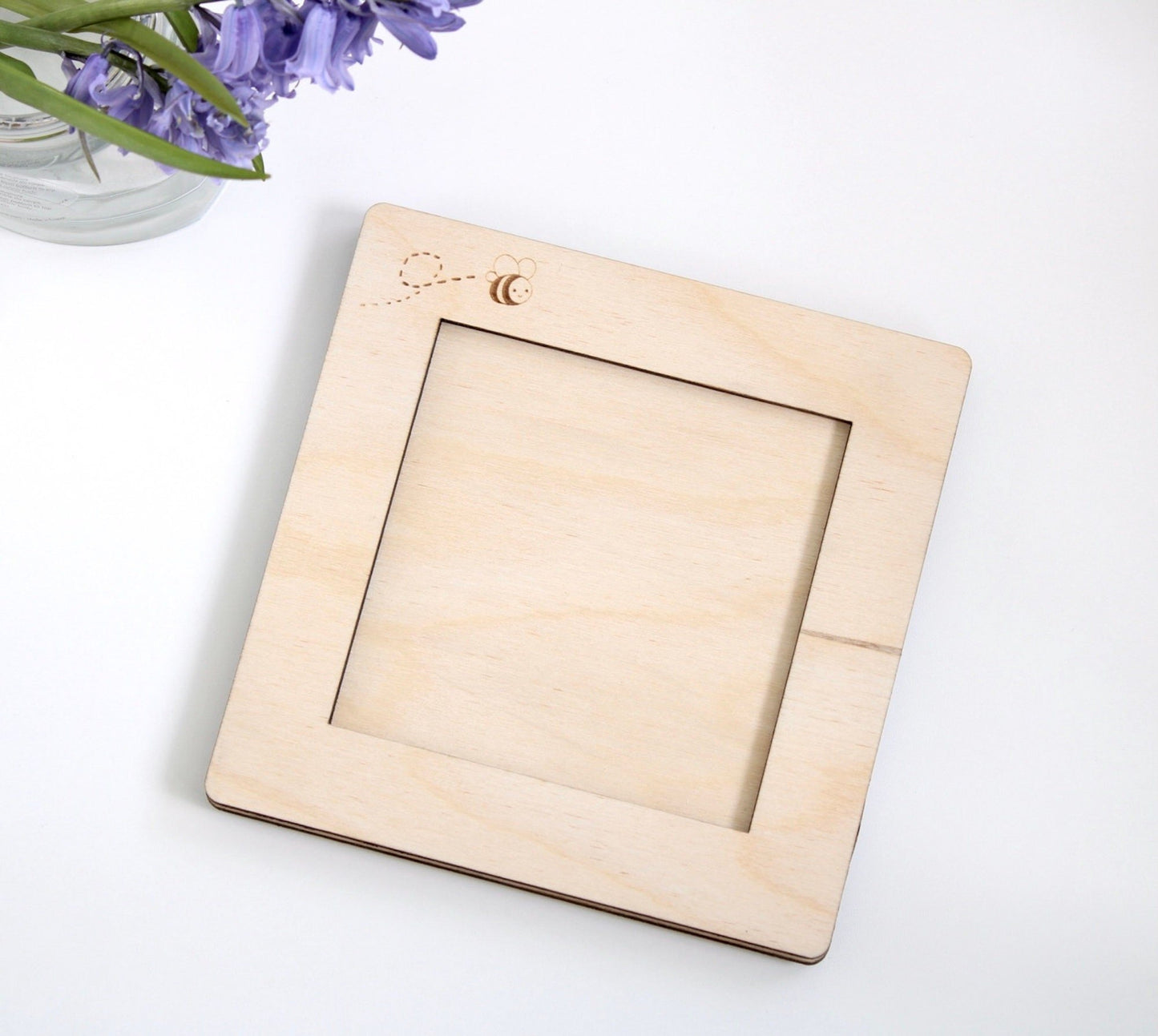 Square wooden frame - medium