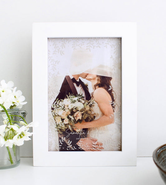 Personalised wedding frame gift | wood botanical picture frame | 5th wedding anniversary | personalised engagement photo gift | 6x4 7x5 8x10