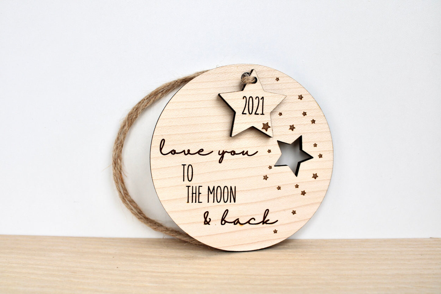 Love you to the moon wooden circle decoration