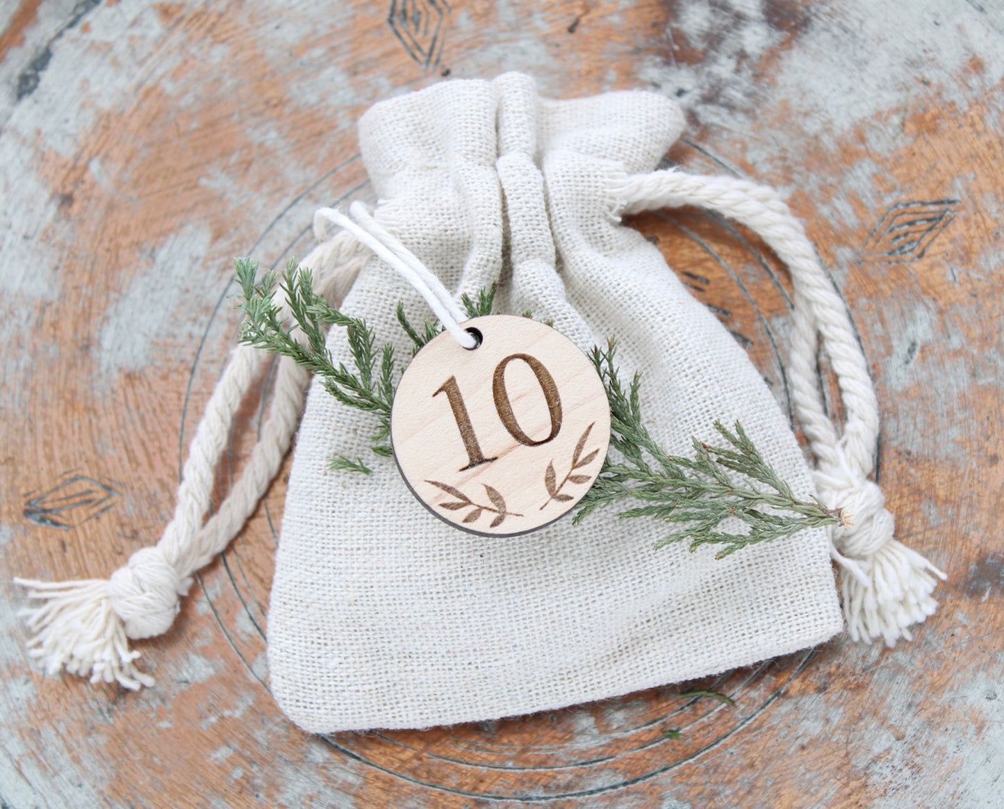 25 Advent tags, perfect for DIY advent calendars